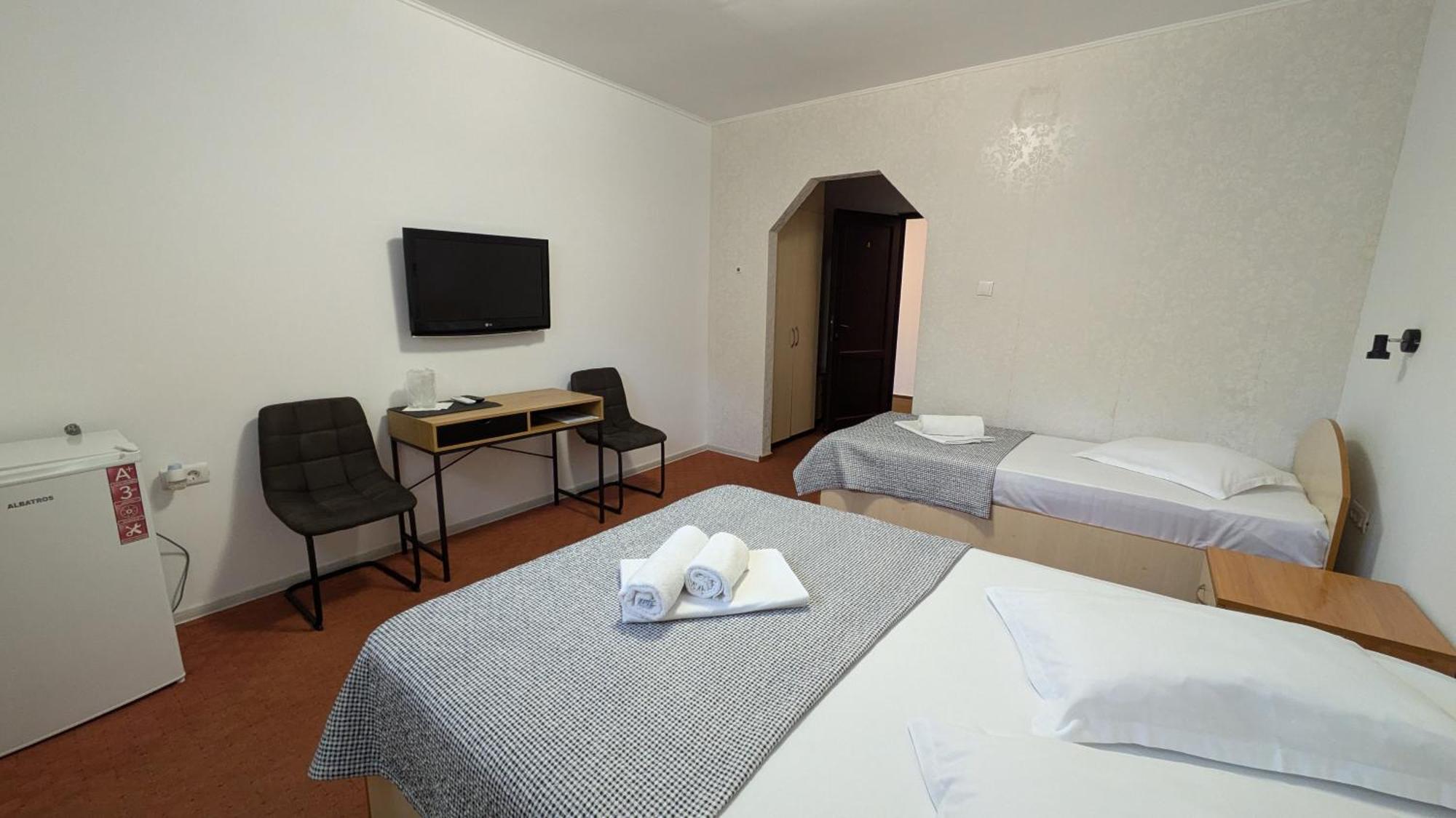 Motel Don Tomaso Васлуй Екстер'єр фото