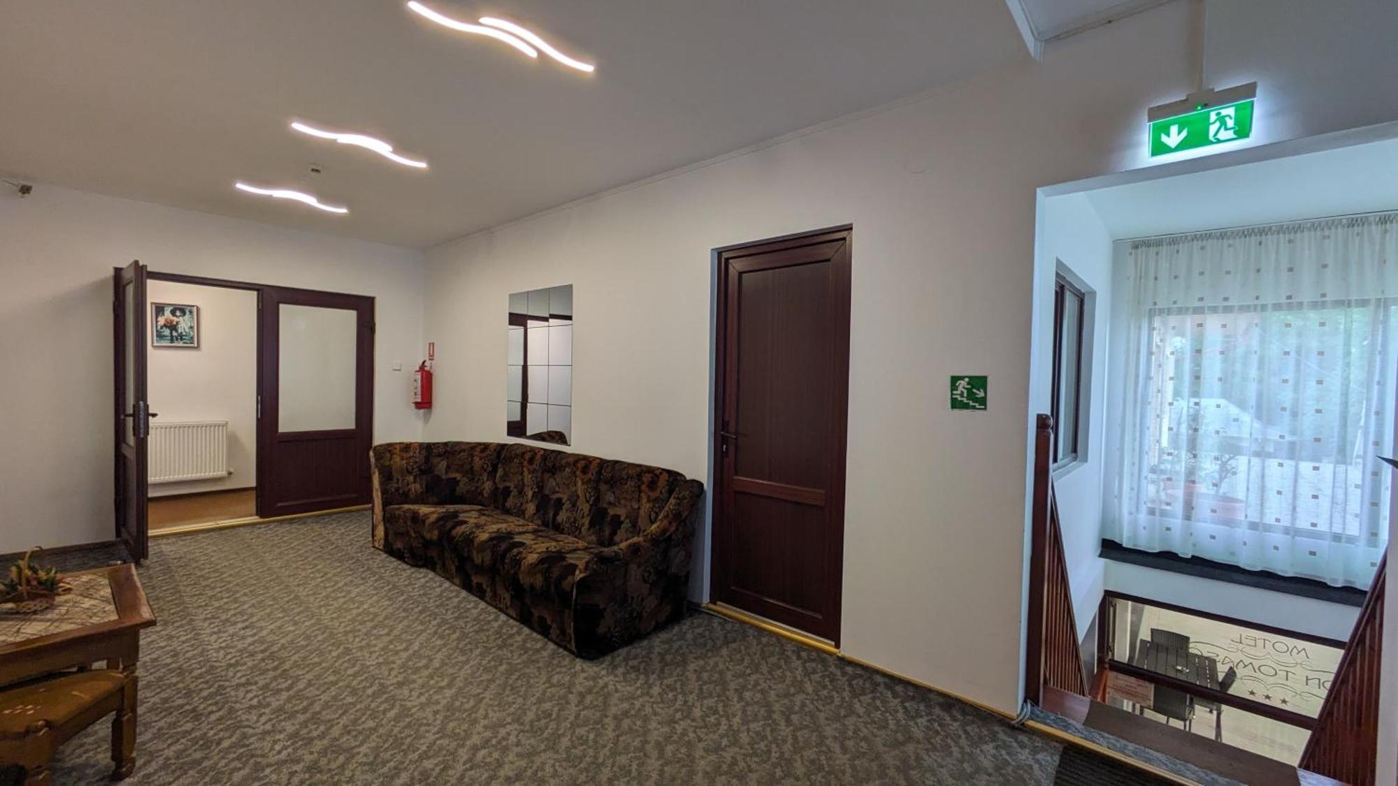Motel Don Tomaso Васлуй Екстер'єр фото